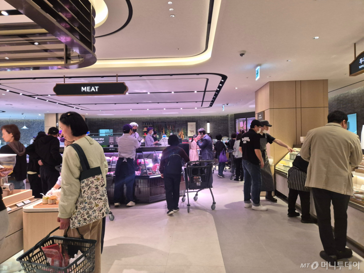 서울 노원구 상계동에 있는 롯데백화점 노원점의 '레피세리'./사진=유예림 기자