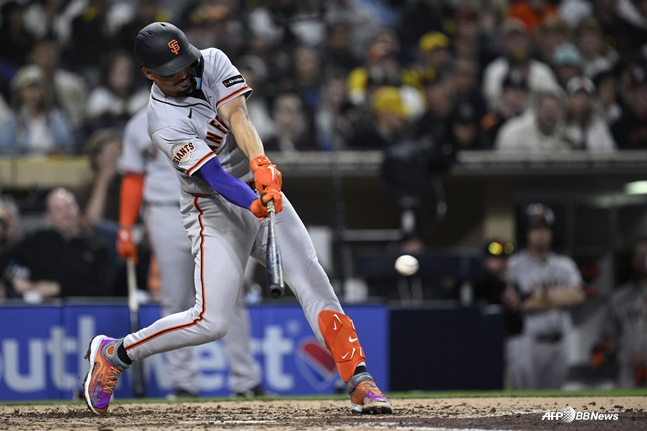 4안타를 몰아친 윌리 아다메스. /AFPBBNews=뉴스1