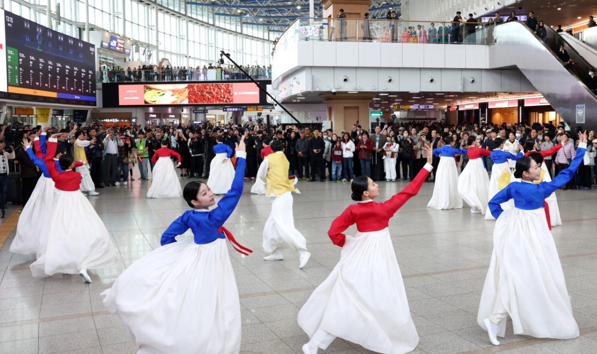 1일 서울 용산구 서울역에서 열린 '문화가 있는 날' 확대 기념행사 현장 모습. / 사진제공 = 문화체육관광부