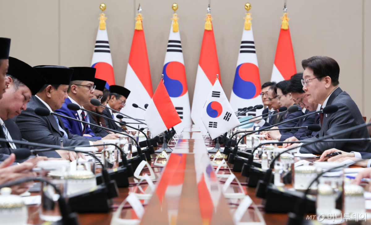 (서울=뉴스1) 이재명 기자 = 이재명 대통령이 1일 청와대에서 열린 프라보워 수비안토 인도네시아 대통령과 한·인니 확대 정상회담에서 발언하고 있다. 2026.4.1/뉴스1 Copyright © 뉴스1. All rights reserved. 무단 전재 및 재배포, AI학습 이용 금지. /사진=(서울=뉴스1) 이재명 기자