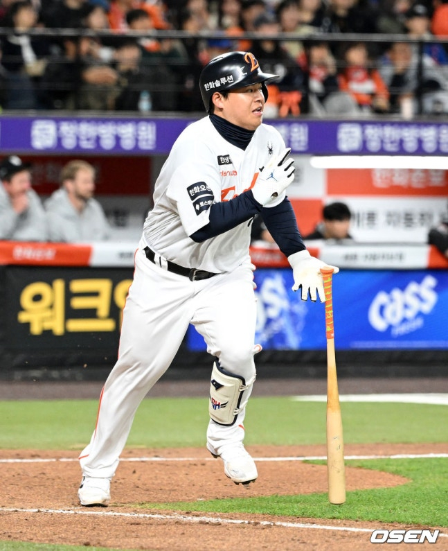 1일 KT전 7회 중전 안타를 날리는 한화 노시환. /사진=OSEN