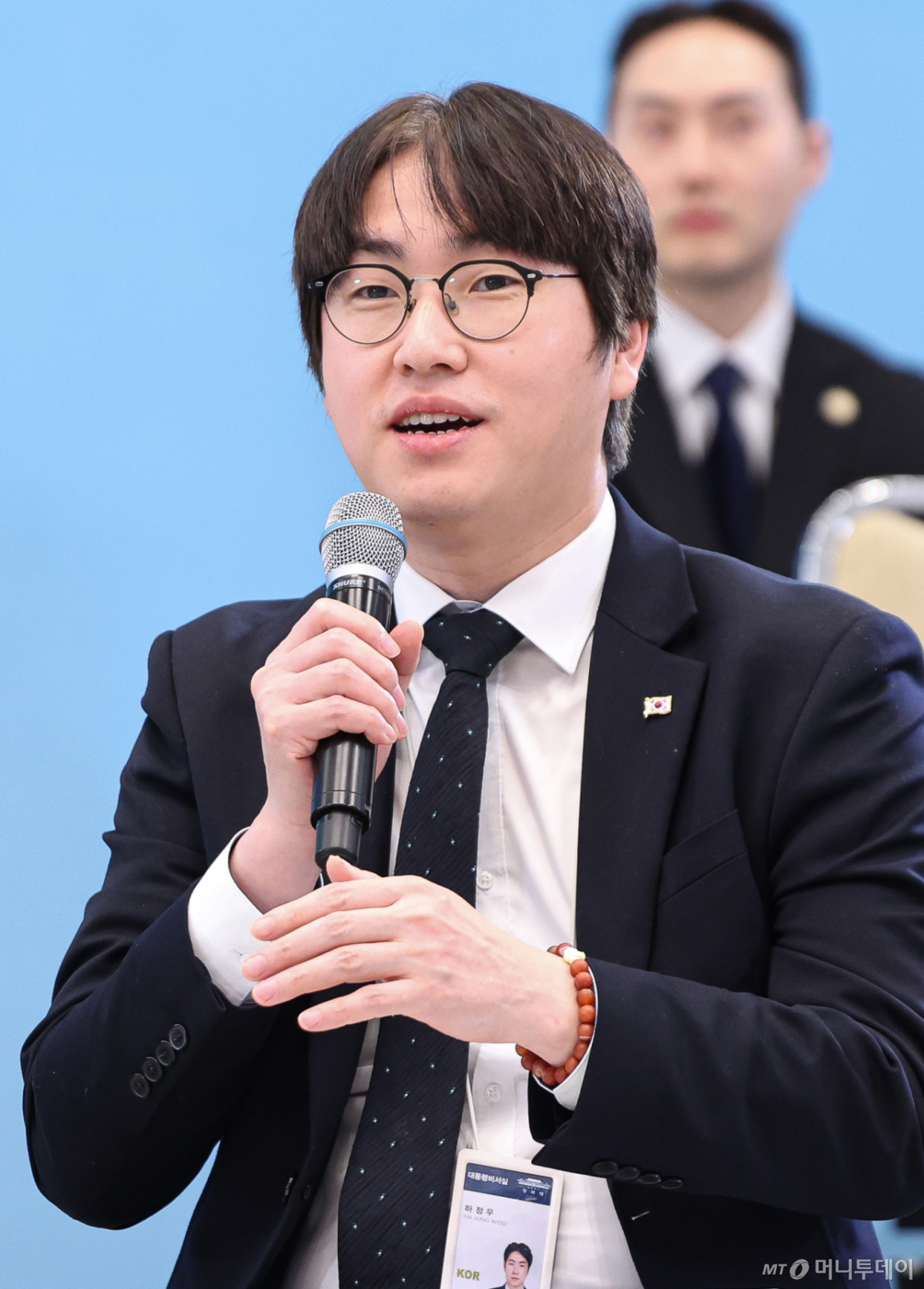 (서울=뉴스1) 허경 기자 = 하정우 AI미래기획수석이 5일 청와대에서 열린 대통령과학장학생·올림피아드 대표단 친수 및 간담회(미래 과학자와의 대화)에서 발언을 하고 있다. 2026.2.5/뉴스1  Copyright © 뉴스1. All rights reserved. 무단 전재 및 재배포,  AI학습 이용 금지. /사진=(서울=뉴스1) 허경 기자