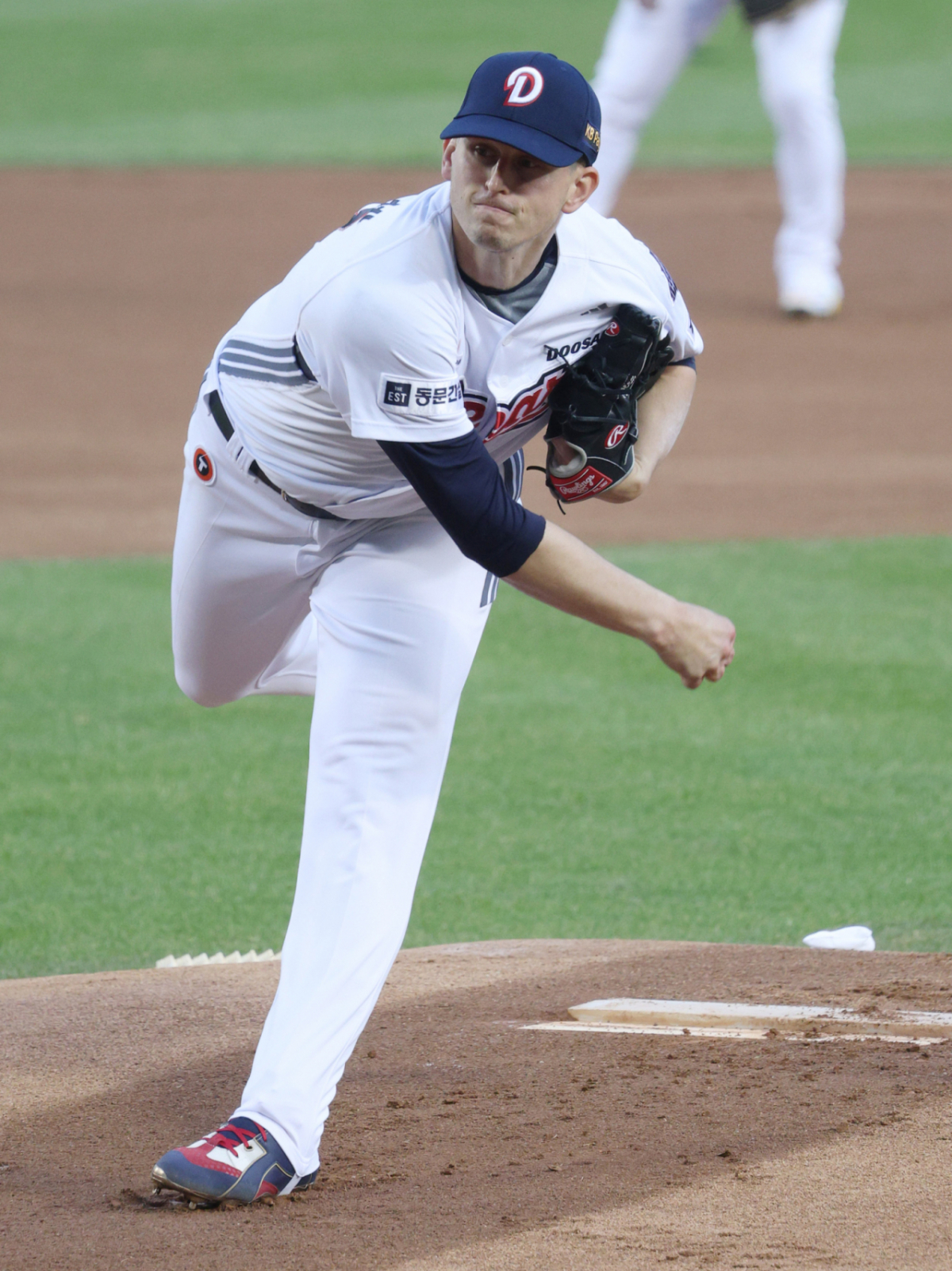 지난 3일 한화전에서 플렉센이 투구를 하고 있다. /사진=김진경 대기자