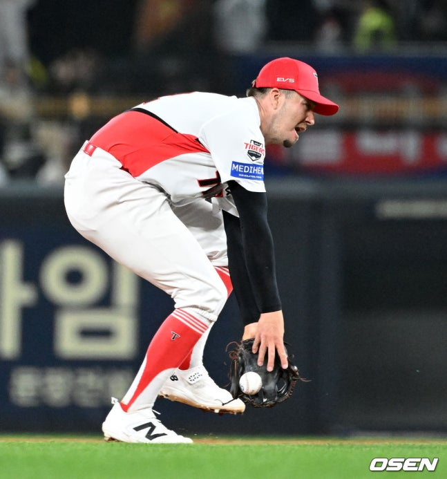 데일의 수비 장면.