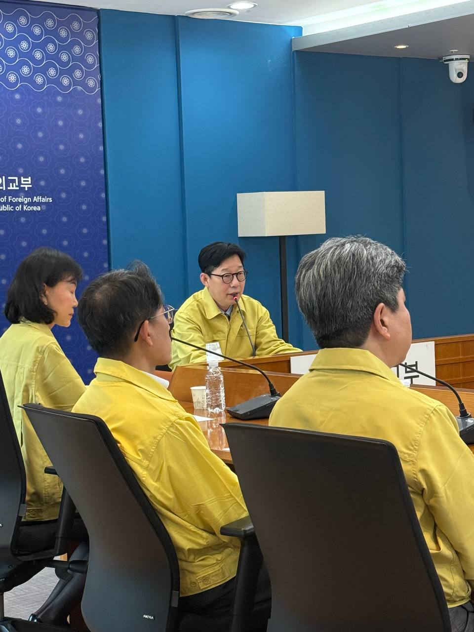 박윤주 외교부 제1차관은 8일 주재로 전 중동지역 재외공관 참석 하에 역내 정세 관련 긴급 화상 공관장회의를 개최했다./사진제공=외교부