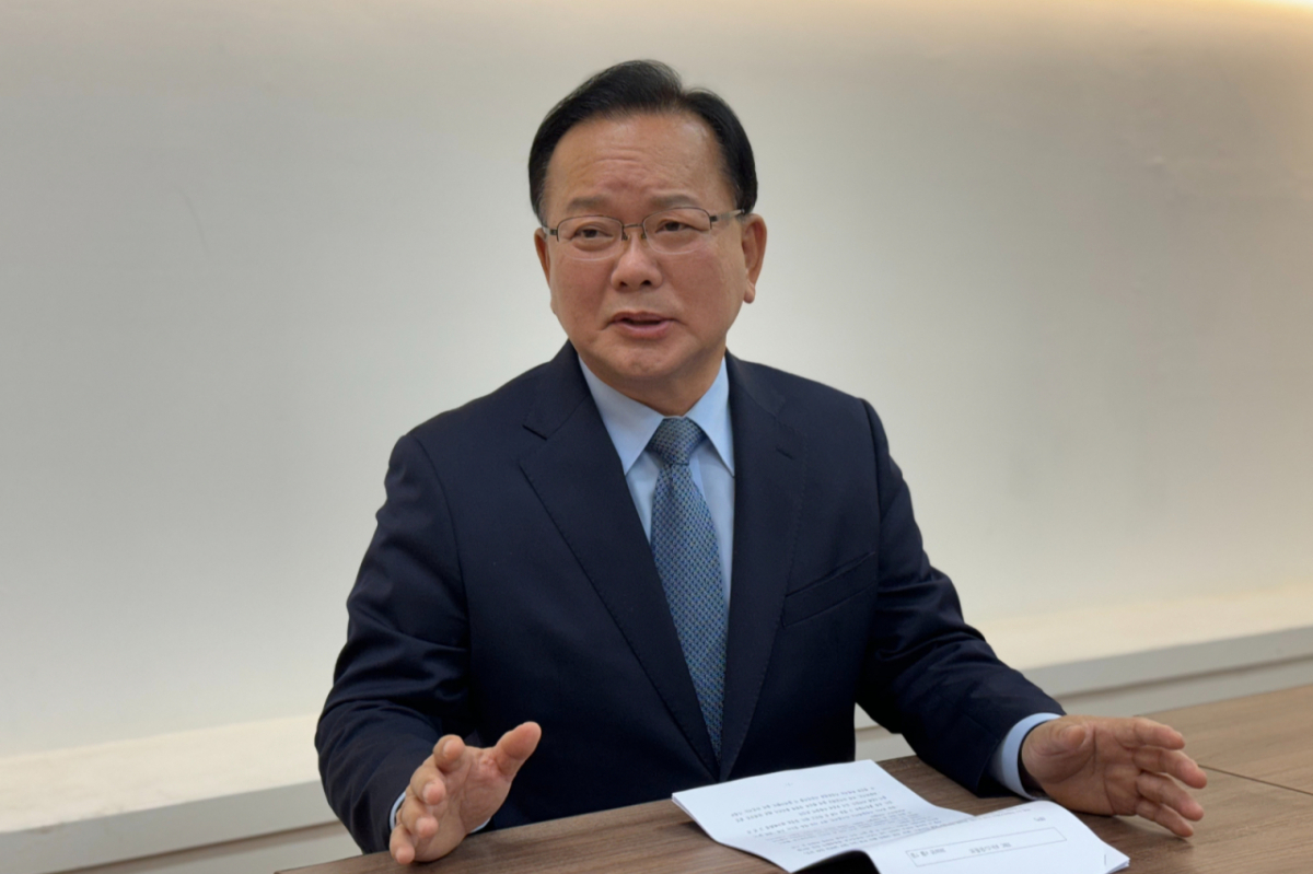 더불어민주당 대구시장 후보인 김부겸 전 국무총리가 9일 머니투데이 the300(더300)과의 인터뷰를 진행하고 있다. 제공=김부겸 대구시장 선거캠프