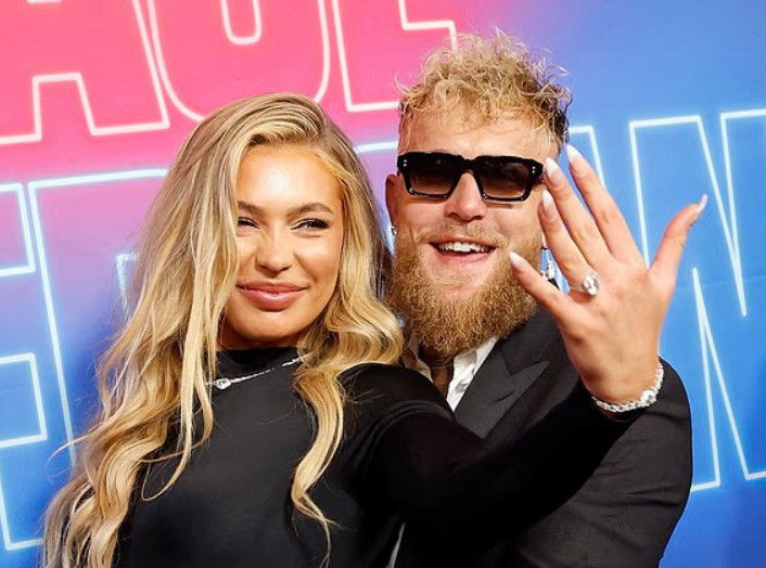 제이크 폴(오른쪽)과 유타 레이르담. /사진=데일리 메일 갈무리