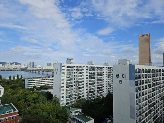 여의도장미아파트 전경/사진제공=레디포스트