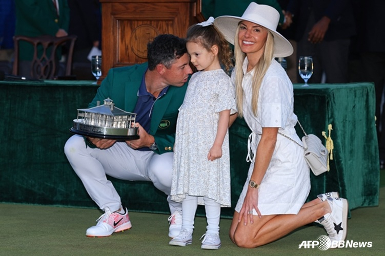 로리 매킬로이 가족. /AFPBBNews=뉴스1