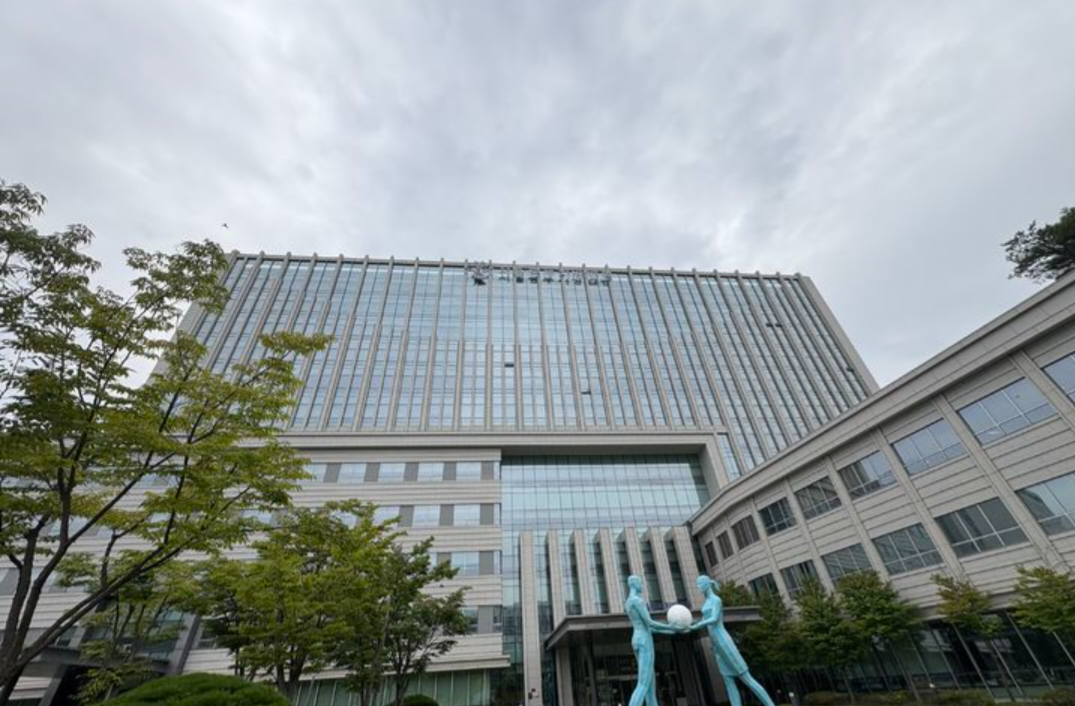 13일 법조계에 따르면 서울동부지법 형사12단독 곽윤경 판사는 지난달 31일 관할 관청 없이 건물을 용도변경해 9년간 운영한 건물주 심모씨(82)에게에게 벌금 1000만원을 선고했다./사진=뉴시스.