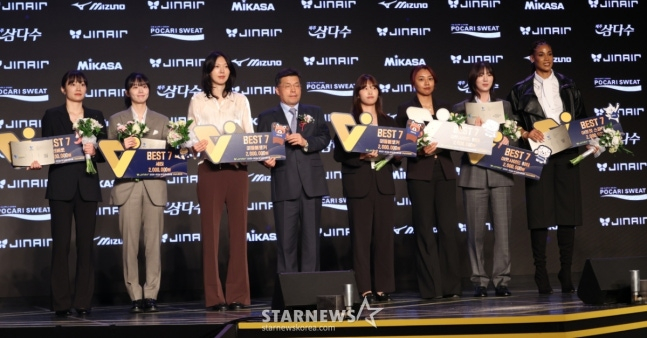 여자부 베스트7. /사진=김진경 대기자