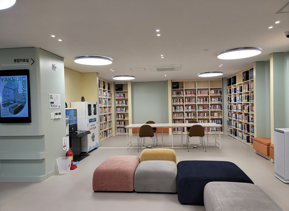 약수도서관 1층 종합자료실/사진제공=동작구청