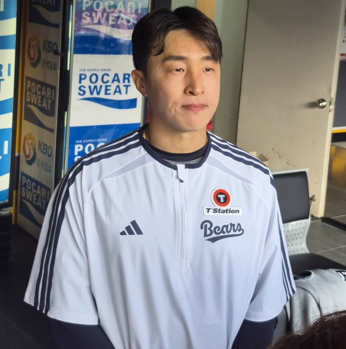 두산 손아섭이 14일 인천 SSG전에 앞서 인터뷰하고 있다. /사진=신화섭 기자