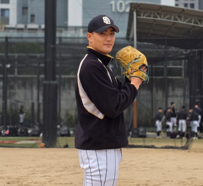 서울디자인고 박근서. 박근서는 2027 KBO 신인드래프트 1라운드 후보로 급부상하고 있다. /사진=김동윤 기자