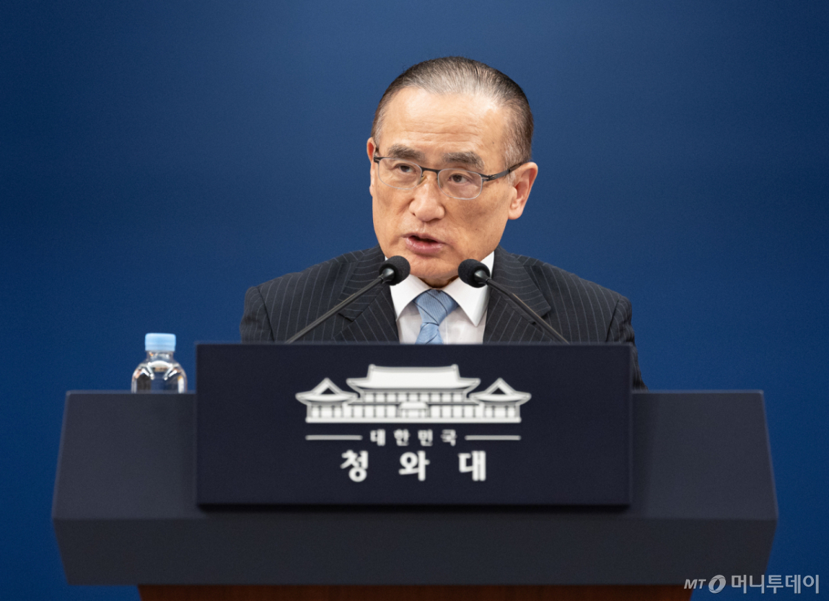 (서울=뉴스1) 이재명 기자 = 위성락 국가안보실장이 16일 청와대 춘추관에서 대통령 순방 일정 관련 브리핑을 하고 있다. 2026.4.16/뉴스1  Copyright © 뉴스1. All rights reserved. 무단 전재 및 재배포,  AI학습 이용 금지. /사진=(서울=뉴스1) 이재명 기자