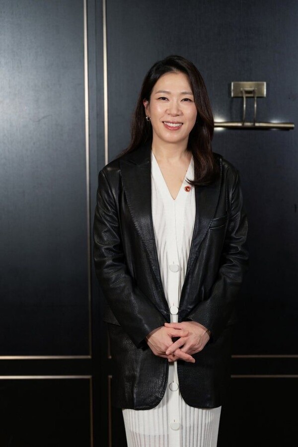 배우 염혜란 / 사진=렛츠필름, 아우리 픽쳐스