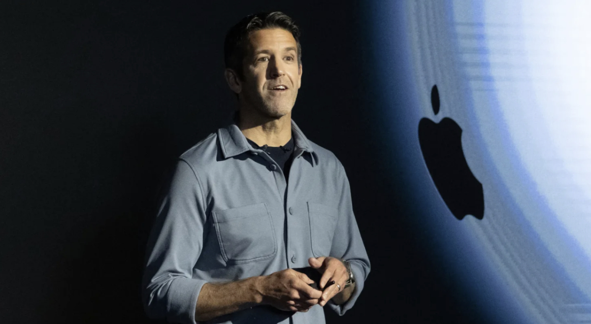 팀 쿡 애플 CEO(최고경영자) 후임자로 임명된 존 터너스 애플 하드웨어 엔지니어링 수석 부사장 /사진=블룸버그