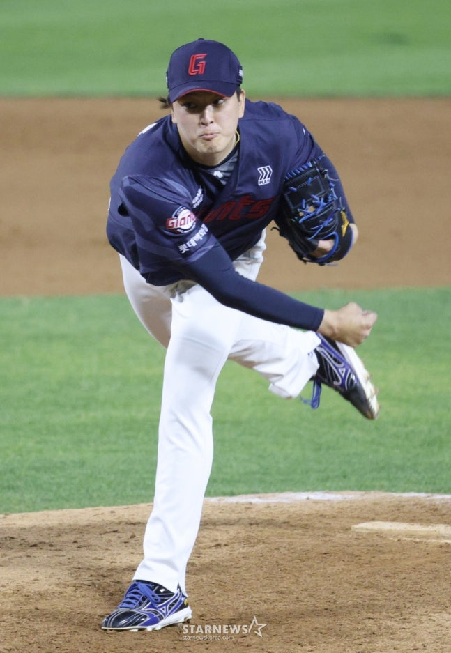 롯데 김원중. /사진=김진경 대기자