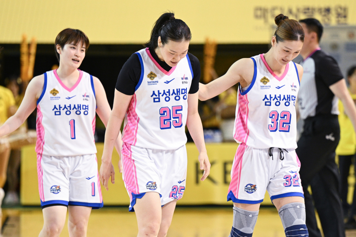 배혜윤(가운데). /사진=WKBL 제공