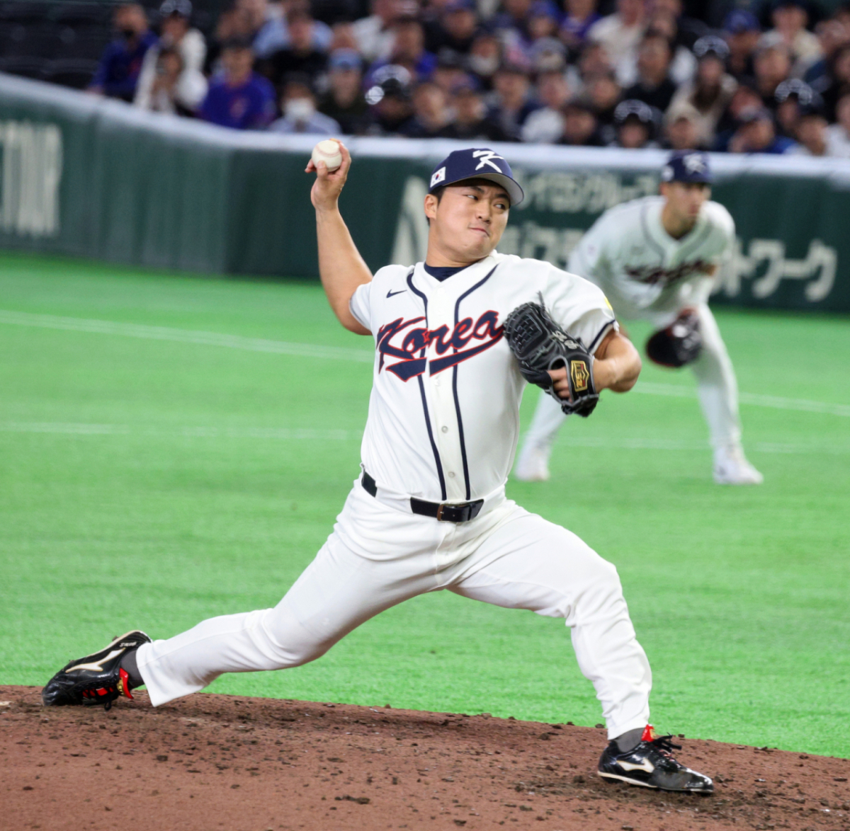 한국 우완투수 고우석이 지난달 8일 도쿄돔에서 열린 2026 WBC 도쿄POOL 대한민국과 대만 경기 8회초 투구하고 있다. /사진=강영조 선임기자