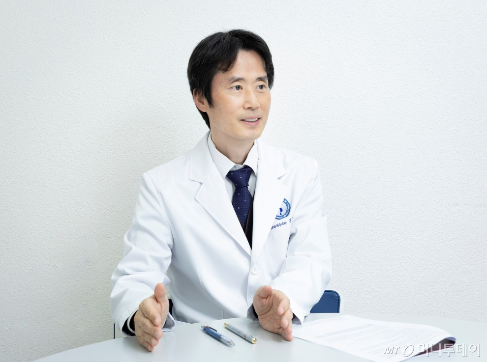 정윤석 아주대병원 내분비대사내과 교수가 최근 아주대병원에서 본지와 인터뷰하고 있다. /사진=홍효진 기자