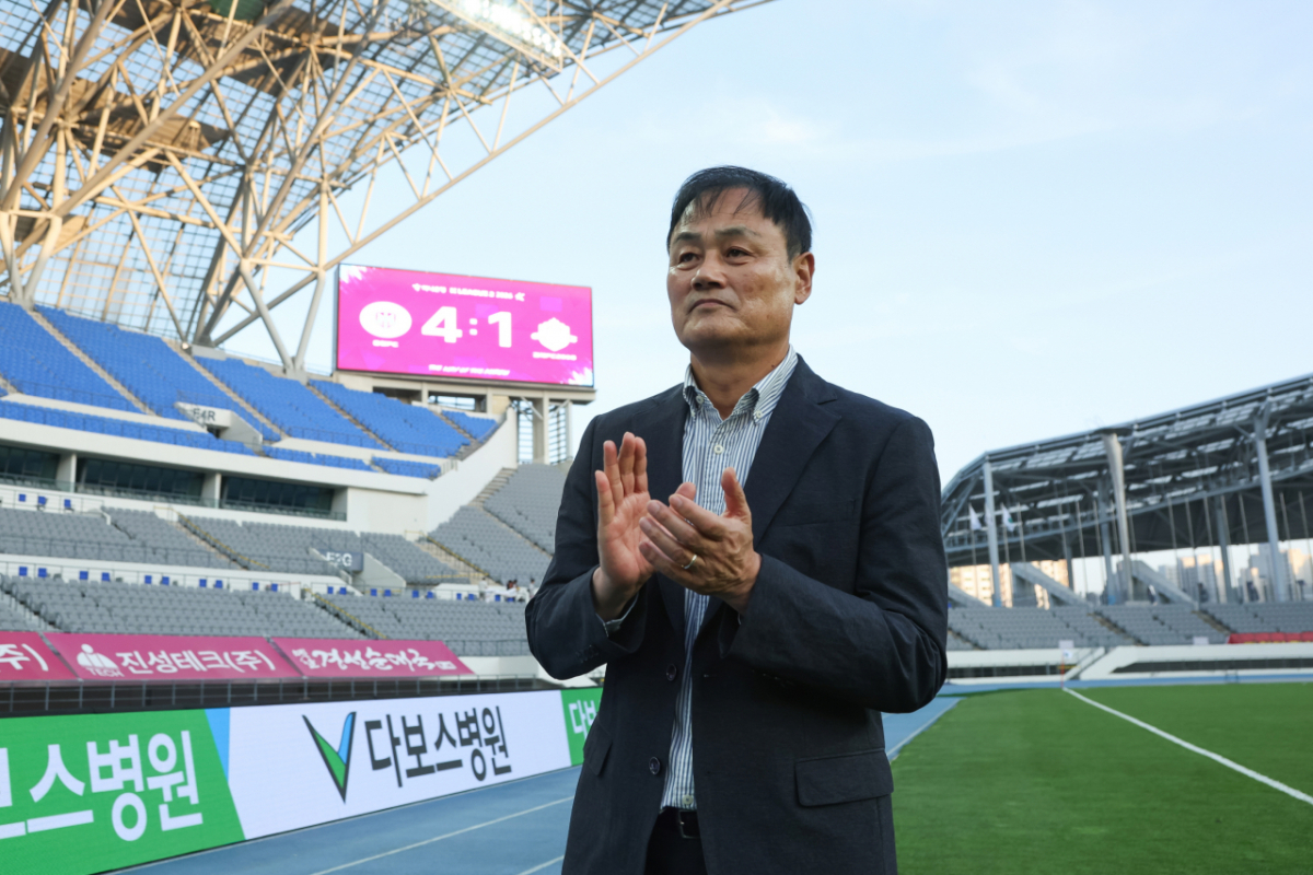 최윤겸 용인FC 감독. /사진=용인FC 제공