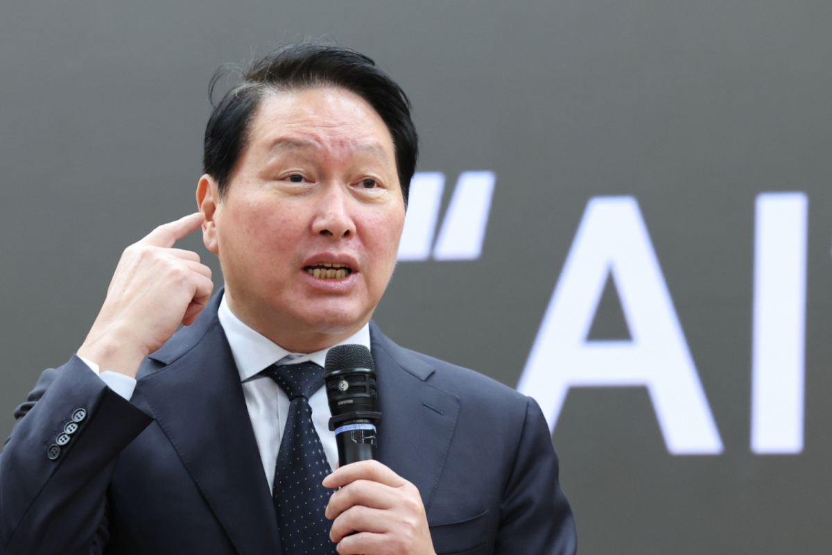 최태원 "AI, 상품 아닌 지능 수출해야… 국가차원 인프라 투자 필수" - 머니투데이