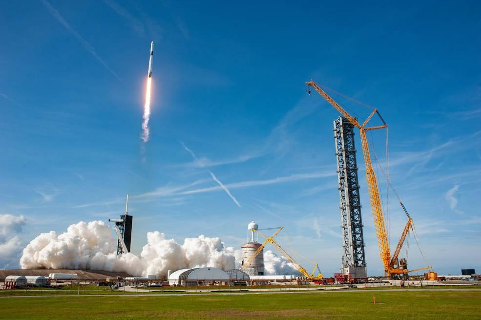 NASA의 화물 수송 임무(CRS)를 수행하는 SpaceX 팰컨9 발사 장면 /사진=NASA·SpaceX