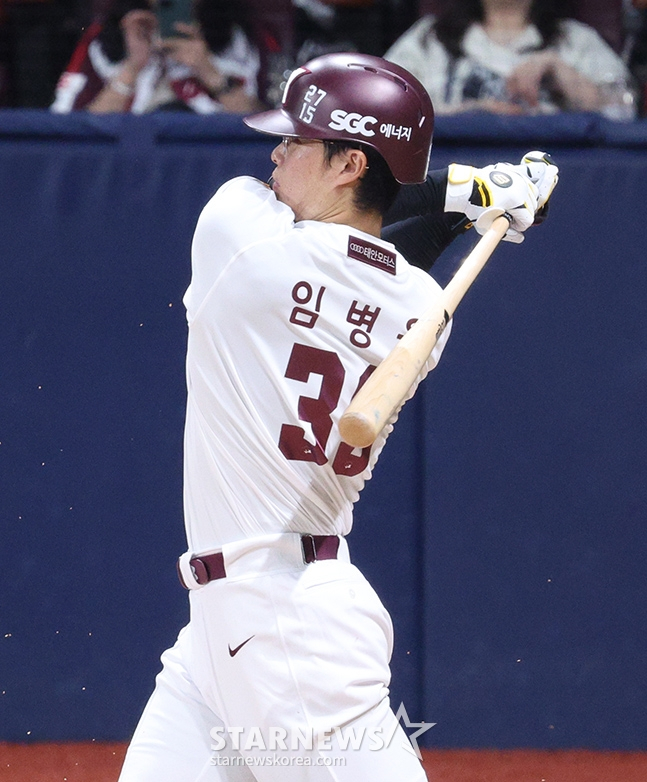 2024시즌 임병욱의 타격 모습. /사진=김진경 대기자