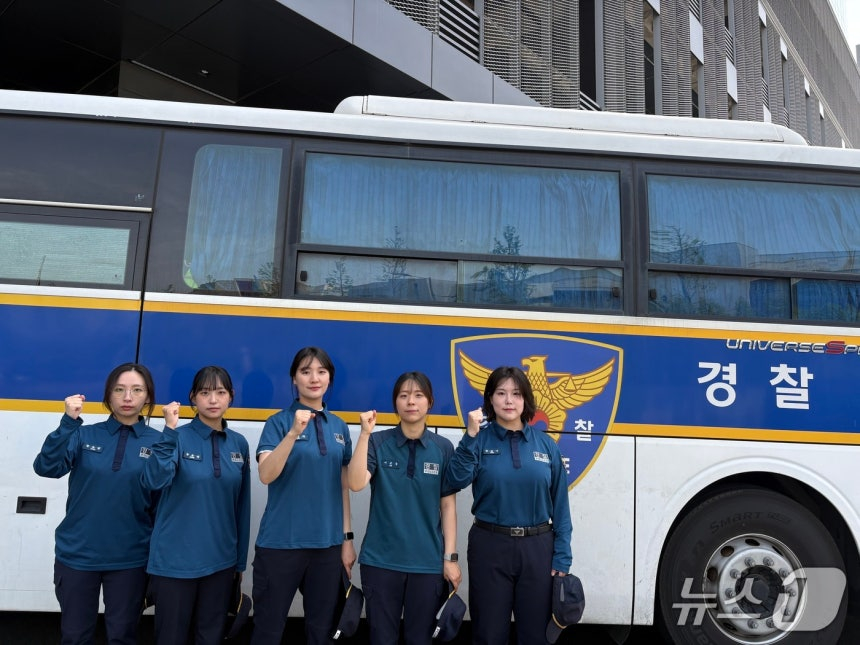 12기동대 경찰관 5명. /사진=경기남부경찰청