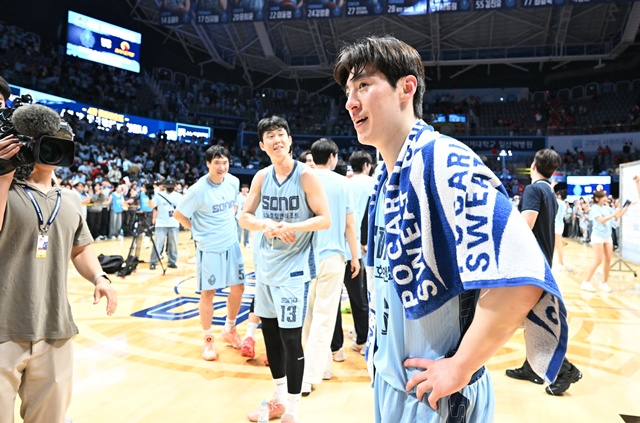 고양 소노 이정현(오른쪽). /사진=KBL 제공