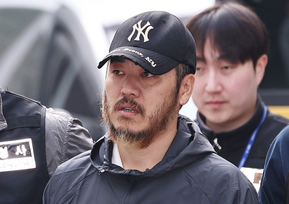 박왕열(사진)에게 마약류를 공급하고 수백억원대 마약류를 국내로 밀반입한 '청담' 최모씨가 구속상태로 검찰에 넘겨졌다. /사진=뉴스1 