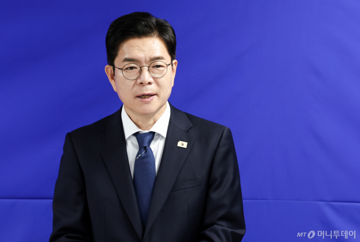 (서울=뉴스1) 임지훈 인턴기자 = 정원오 더불어민주당 서울시장 후보가 10일 서울 중구 선거사무실에서 열린 '미래 서울, 전문가와 함께' 착착캠프 정책자문단 2차 출범식에서 발언하고 있다. 2026.5.10/뉴스1 Copyright © 뉴스1. All rights reserved. 무단 전재 및 재배포, AI학습 이용 금지. /사진=(서울=뉴스1) 임지훈 인턴기자