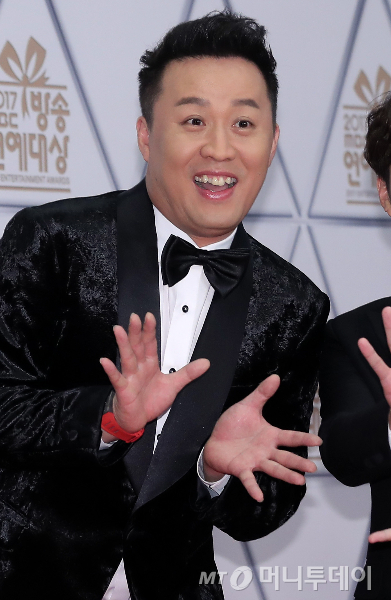 방송인 정준하가 오랜 기간 소아암을 비롯해 여러 중증 질환을 앓고 있는 환자들을 후원해왔다는 사실이 알려져 화제다. /사진=머니투데이 DB