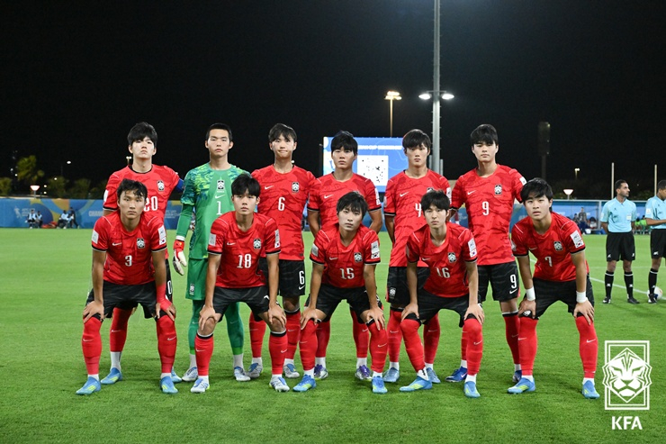 14일(한국시간) 사우디아라비아 제다의 킹 압둘라 스포츠 시티 트레이닝 스타디움(피치B)에서 열린 2026 아시아축구연맹(AFC) U17 아시안컵 조별리그 C조 최종전 예멘전에 나선 대한민국 U17 대표팀. /사진=대한축구협회 제공