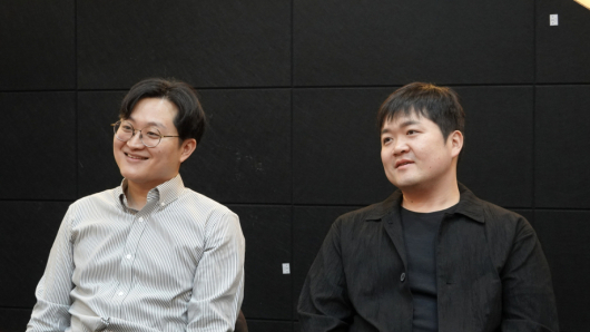 청년희망팩토리 강기훈 대외협력 이사(왼쪽)와 인병구 이사장. /사진제공=행정안전부