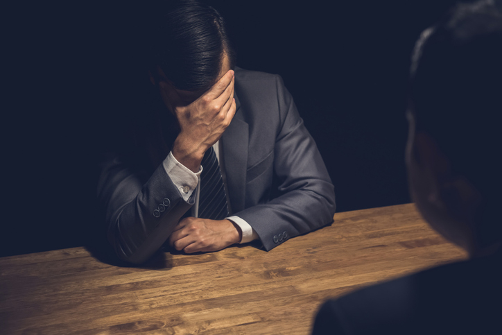 대구 건설사 대표 김모씨 행방이 묘연한 가운데 경찰은 전무이사 조모씨를 참고인 신분으로 불러 조사하던 중 그의 휴대전화에서 '땅속 사체 부패 시기' 등 검색 기록을 찾아냈다. 기사 이해를 돕기 위한 참고 사진. /사진=게티이미지뱅크 