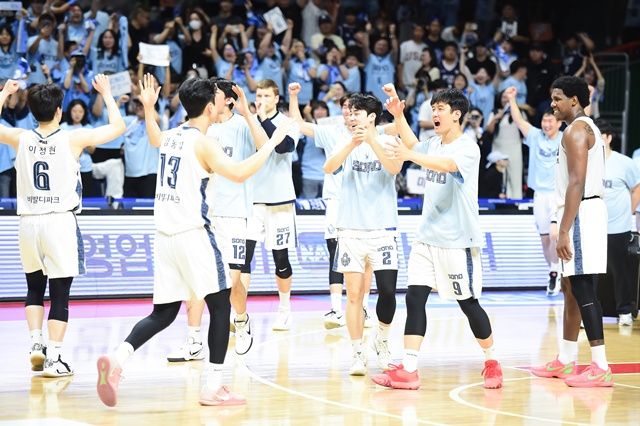 고양 소노 선수단. /사진=KBL 제공
