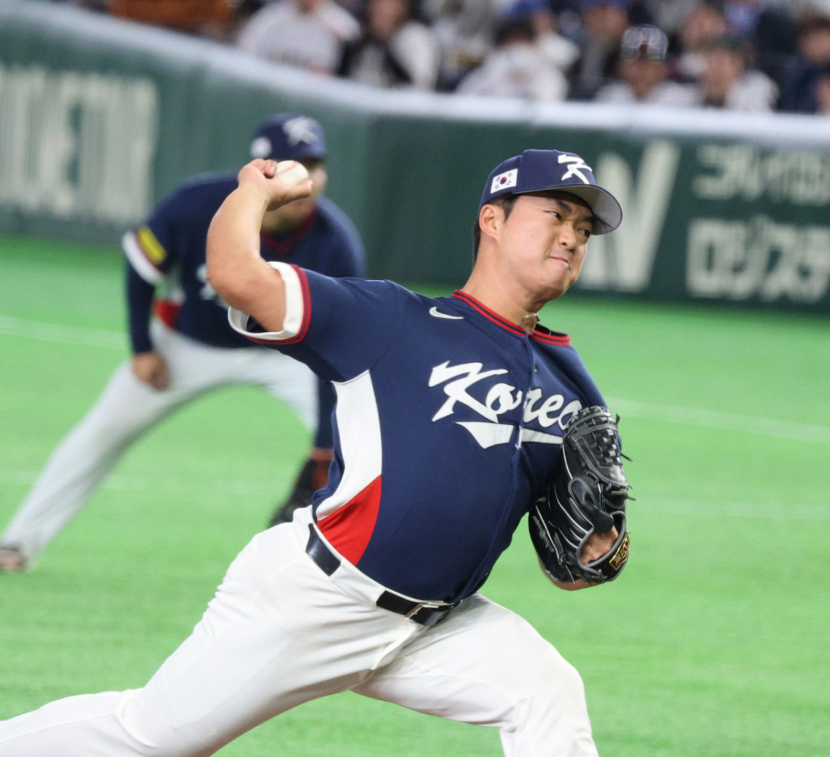 한국 우완투수 고우석이 7일 도쿄돔에서 열린 2026WBC 도쿄POOL 대한민국과 일본의 경기 6회말 등판해 무실점 이닝을 막아내고 있다. 2026.03.07. /사진=강영조 cameratalks@