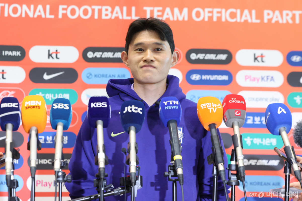 K리그1 소속 축구선수 이동경(울산)이 2026 국제축구연맹(FIFA) 북중미 월드컵 최종명단에 포함된 가운데 "K리그도 충분히 경쟁력이 있다는 걸 보여주고 싶다"고 각오를 드러냈다. /사진=뉴스1