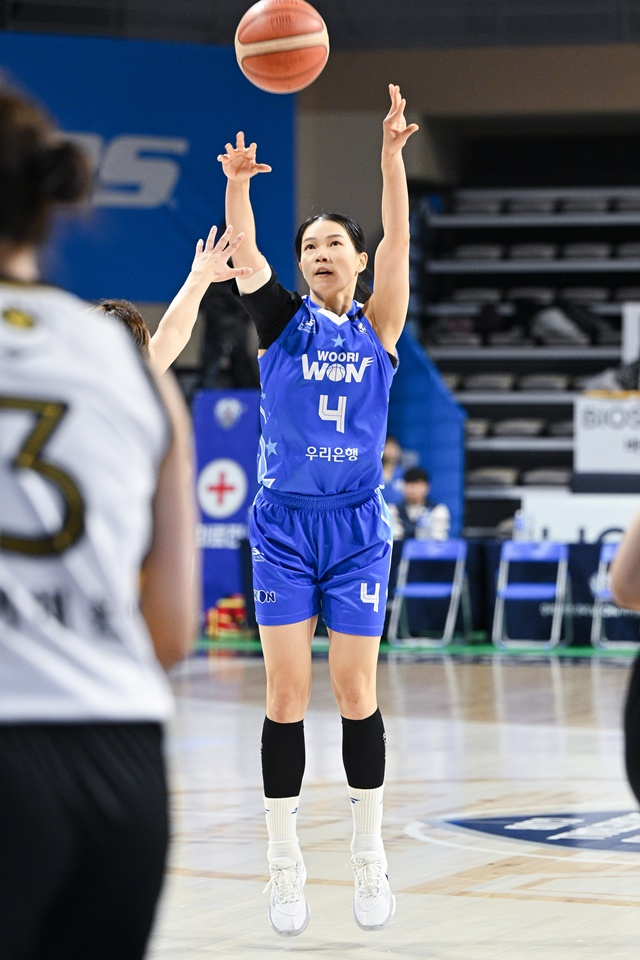경기에 집중하는 김예진. /사진=WKBL 제공