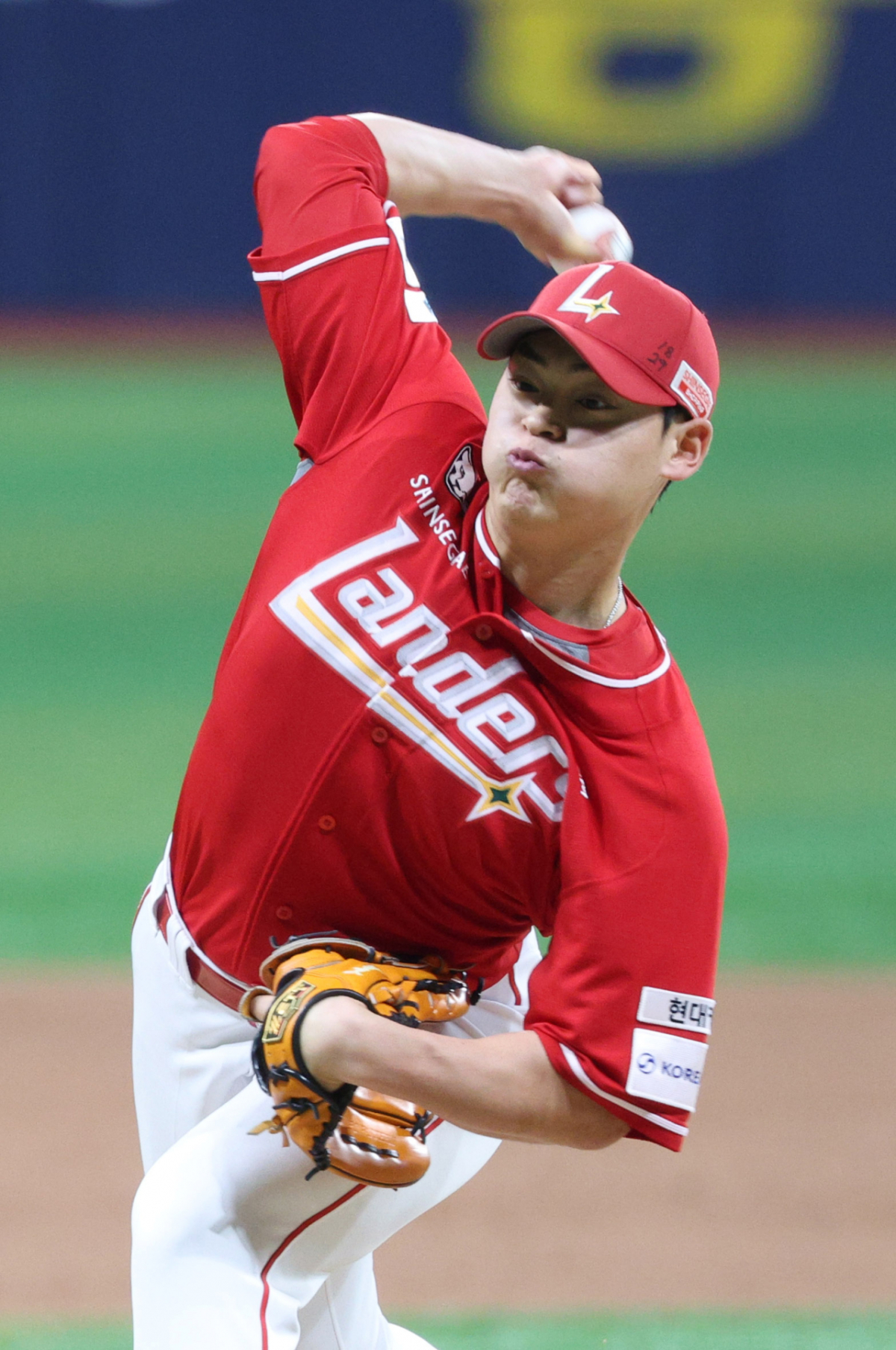 2026 신한 SOL KBO리그 키움 히어로즈 대 SSG 랜더스 경기가 20일 서울 고척스카이돔에서 열렸다. SSG 조병현이 역투하고 있다. /사진=김진경 kim.jinkyung@