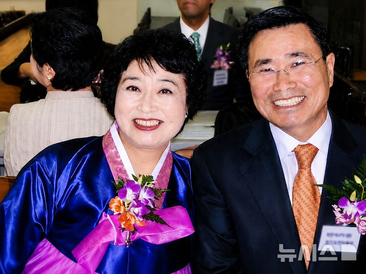 기증자 김옥희(왼쪽)씨./사진=뉴시스(한국장기조직기증원 제공)