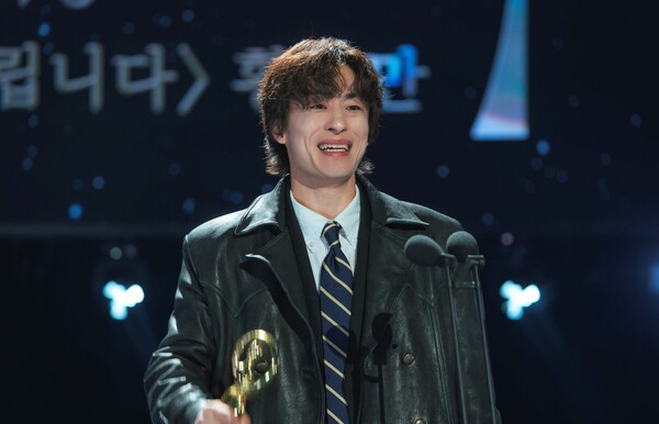 '모두가 자신의 무가치함과 싸우고 있다' 방송화면 / 사진=JTBC