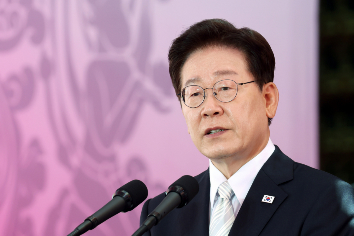 이재명 대통령이 24일 서울 종로구 조계사에서 열린 불기 2570년 부처님오신날 봉축법요식에서 축사를 하고 있다./사진=뉴시스(청와대통신사진기자단).