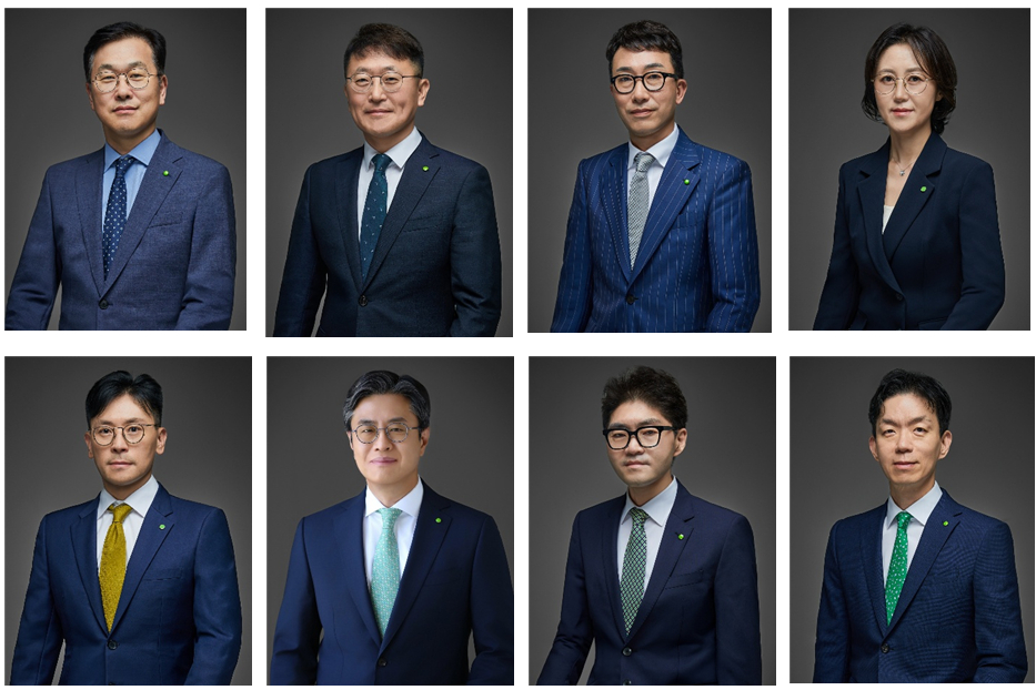 윗줄 왼쪽부터 길기완 딜로이트그룹 총괄대표, 권지원 딜로이트그룹 세일즈&마케팅 대표, 김동환 딜로이트그룹 회계감사 부문 대표, 김지현 딜로이트그룹 세무자문 부문 대표. 아랫줄 왼쪽부터 남상욱 딜로이트그룹 경영자문 부문 대표, 배재민 딜로이트그룹 컨설팅 부문 대표, 김석기 딜로이트그룹 경영지원 부문 대표, 황승희 딜로이트그룹 위험관리 부문 대표. /사진=딜로이트 그룹