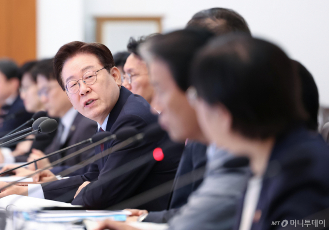 [서울=뉴시스] 최동준 기자 = 이재명 대통령이 26일 청와대에서 열린 국무회의에서 발언하고 있다. 2026.05.26. photocdj@newsis.com /사진=류현주