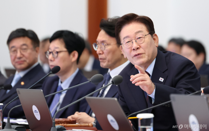 (서울=뉴스1) 허경 기자 = 이재명 대통령이 26일 청와대에서 열린 제23회 국무회의 겸 제10차 비상경제점검회의에서 발언을 하고 있다. 2026.5.26/뉴스1 Copyright (C) 뉴스1. All rights reserved. 무단 전재 및 재배포, AI학습 이용 금지. /사진=(서울=뉴스1) 허경 기자