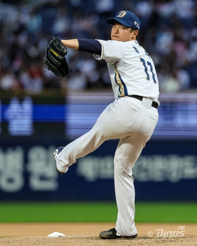 NC 다이노스 토다 나츠키가 27일 한화 이글스전에 선발 등판해 역투를 펼치고 있다 /사진=NC 다이노스 제공