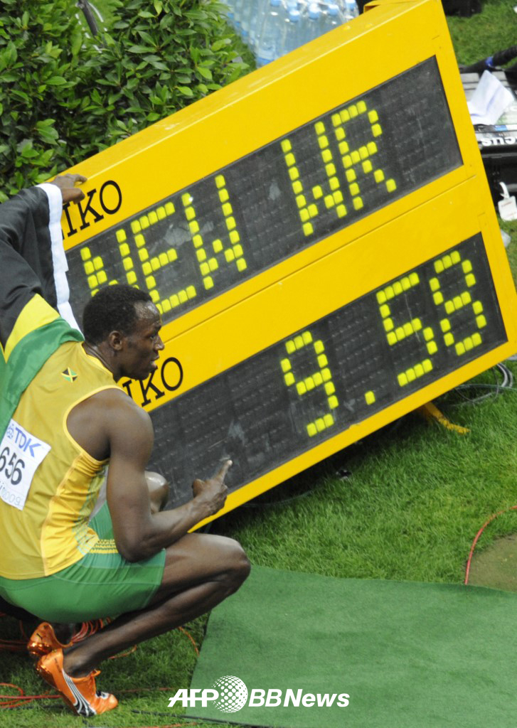 지난 2009년 세계육상선수권대회 당시 남자 육상 100m 세계기록(9초58)을 세웠던 우사인 볼트. /AFPBBNews=뉴스1